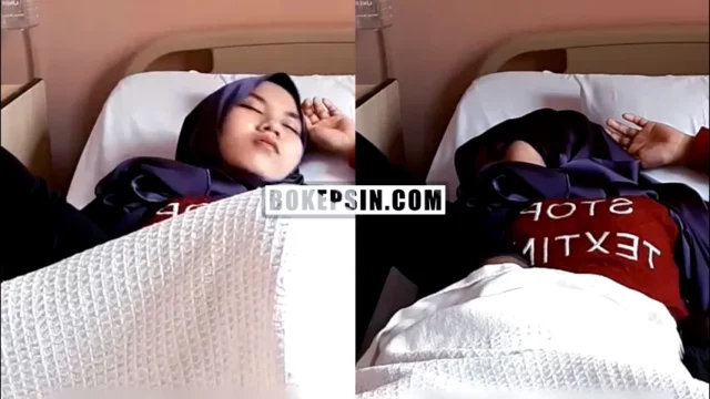 Bokep Indo Kocokin Memek Adek Lagi Tidur