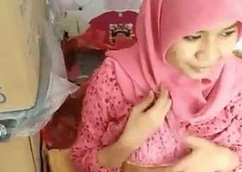 Jilbab Toge Dijadiin Budak Seks