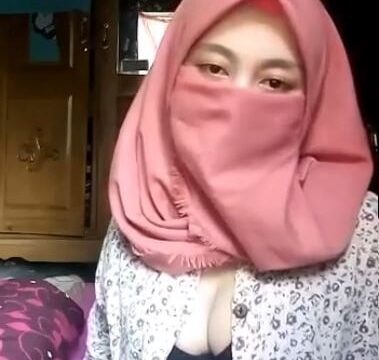 Video Jilbab Pink Stress